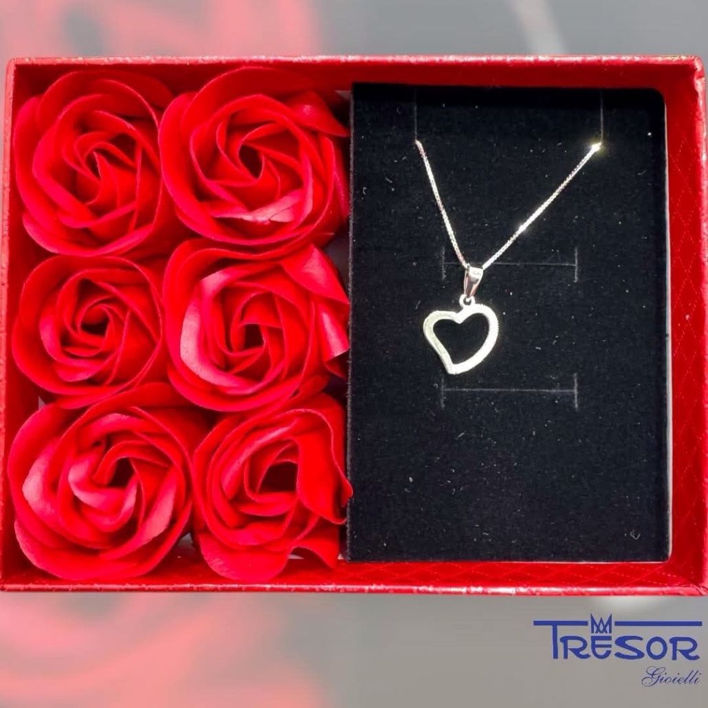 Collana Con Ciondolo A Forma Di Cuore D'amore In Argento Sterling